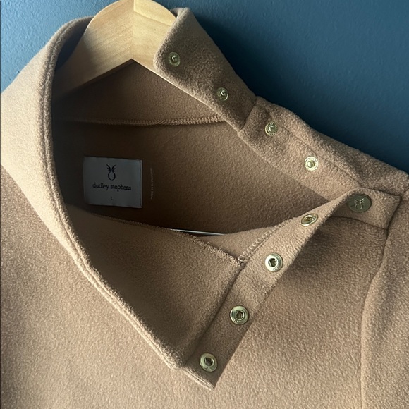 DUDLEY STEPHENS Meadow Vello Fleece top size Large women’s camel tan EUC - Picture 9 of 13